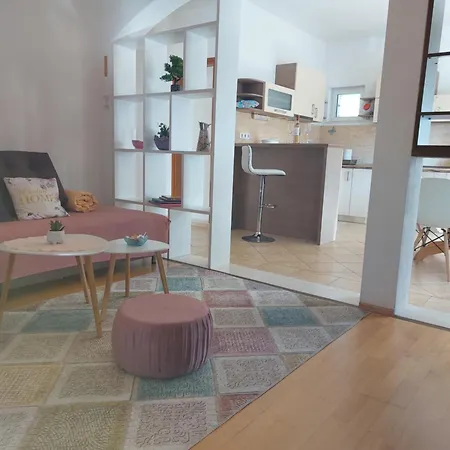 Zvonimir Apartamento *